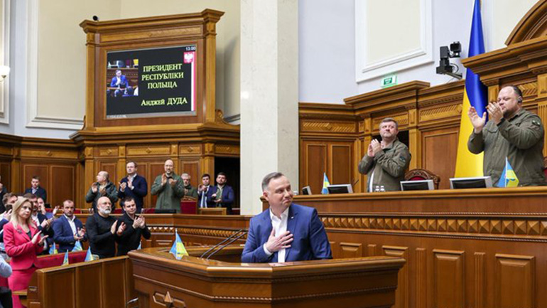 Πολωνία: «Δεν θα ησυχάσω μέχρι να γίνει η Ουκρανία μέλος της ΕΕ»